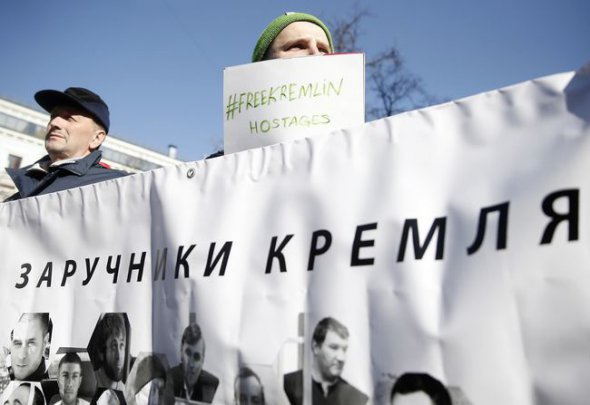 По данным омбудсмена Людмилы Денисовой, Россия удерживает в заключении 110 граждан Украины
