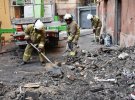 Спасатели разбирают пожарище Одесского колледжа экономики, права и гостинично-ресторанного бизнеса