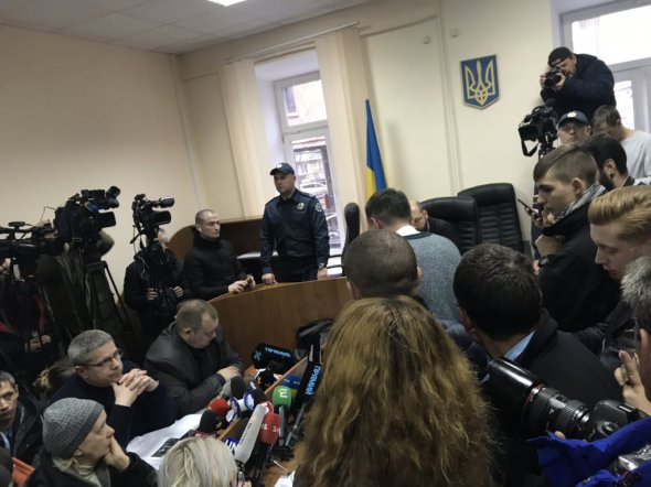 Прокуроры просят для Дугарь круглосуточный домашний арест без права на залог