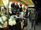 З 26 листопада до 26 грудня у Кракові в центрі міста проходить різдвяний ярмарок. Він один з найстаріших у Європі.