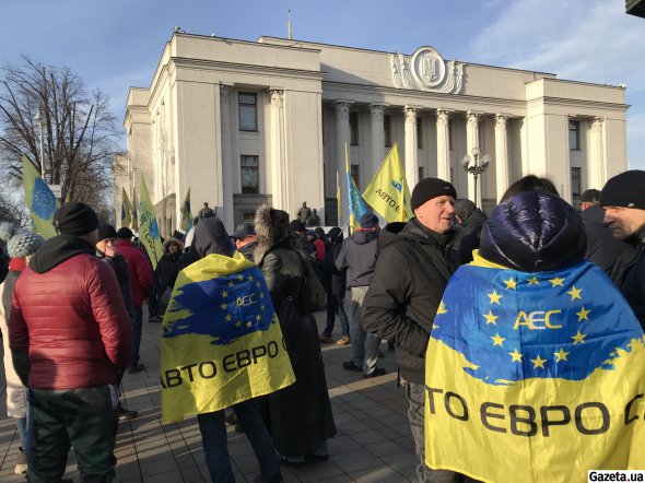 "Автоевросила" митингует за продолжение упрощенной растаможке автомобилей, ввезенных из ЕС