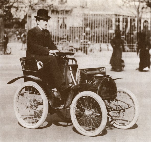 Первый автомобиль Луи Рено