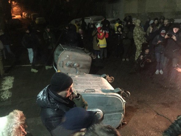 Заблоковане Лук'янівське СІЗО у Києві в ніч на 29 грудня