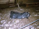 У Києві   28-річна жінка  випала із балкону власної квартири на 13-му поверсі, коли вішала білизну