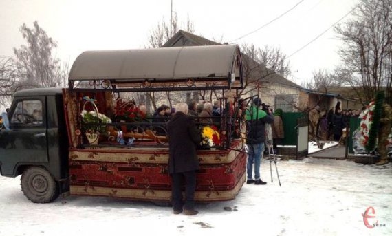 Похоронили погибшего военного