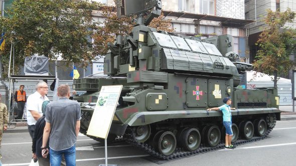 ЗРК "Тор" на выставке военной техники во время парада 24 августа 2014 года