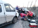 Под Киевом столкнулись Opel и Газель. Погибла 24-летняя женщина