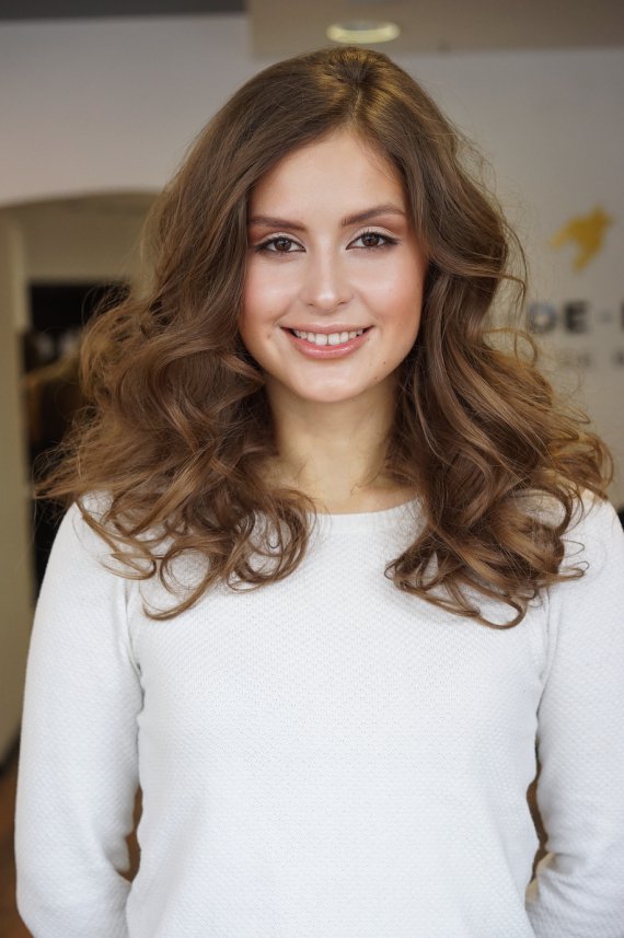 Експерти салонів краси в Києві PIED-DE-POULE розповіли про нові тенденції в жіночих стрижках
