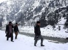 Афганистан и Пакистан засыпает снегом
