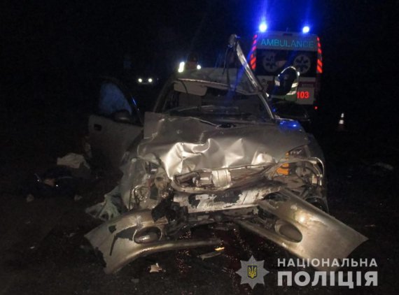 В Запорожской области грузовик MAN раздавила Daewoo Lanos. Водитель легковушки погиб на месте