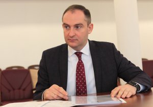 Председатель Государственной налоговой службы Сергей Верланов