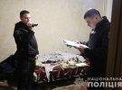 У селі Новоукраїнка на Донеччині  знайшли вбитими 86-річну жінку та її 79-річного чоловіка. Підозрюваного затримали