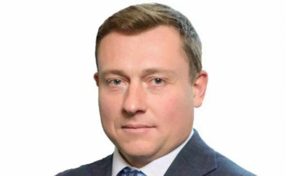 Бабиков работал в юридической фирме Aver Lex и защищал Януковича.