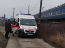 На Закарпатті вантажівка влетіла під поїзд. Двоє чоловіків загинули
