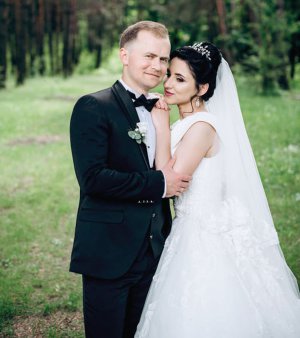 Інна Зюбрецька вийшла заміж минулої весни. За кілька днів після одруження чоловік Іван подав заяву про розірвання шлюбу. На засідання не приходив. Подружжя офіційно розлучили 24 січня
