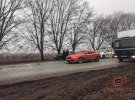 На Криворізькому шосе  поблизу Дніпра сталися   3 ДТП, в яких зіткнулися 7 автомобілів