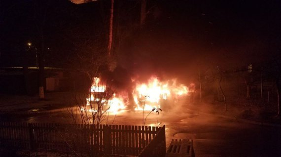 У Коцюбинському на Київщині згоріли автомобілі депутата Ірпінської міської ради Богдана Слюсаренка та його сусіда