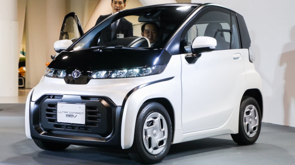 Новий електромобіль від Toyota 