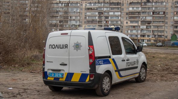 В Соломенском районе Киева на улице во льду нашли останки человека