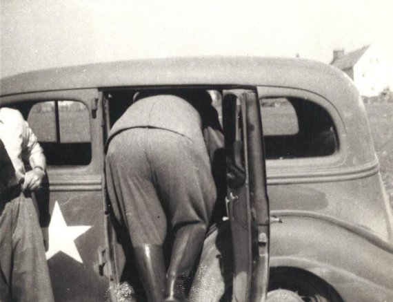 Показали невідомі фото періоду захоплення американцями лідера нацистів Германа Герінга 