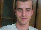 Участник АТО 24-летний Максим Конопский был пассажиром легковушки. Он в тяжелом состоянии в реанимации