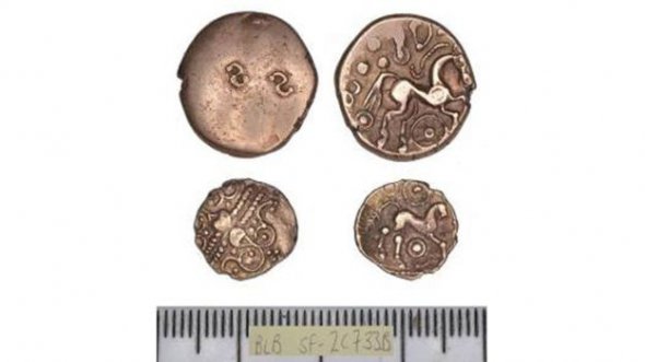 Показали клад золотых монет британского вождя