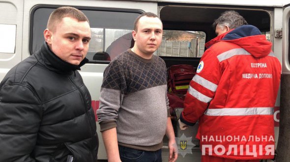 На Київщині 51-річна жінка  зарізала співмешканця і намагалася вкоротити віку собі