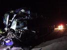 На Николаевщине столкнулись грузовик Volvo и рейсовый автобус. Пострадали водитель и 17 пассажиров последнего