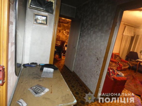 У Сіверськодонецьку на Луганщині затримали 20-річного чоловіка, якого підозрюють у вбивстві своїх баби та дід