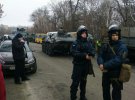 У Нових Санжарах люди вийшли на акцію протесту проти   українців та іноземців, які прилетіли з Китаю