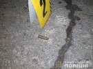 В Черкасской области мужчина устроил стрельбу из автомата. Его сутки разыскивала полиция