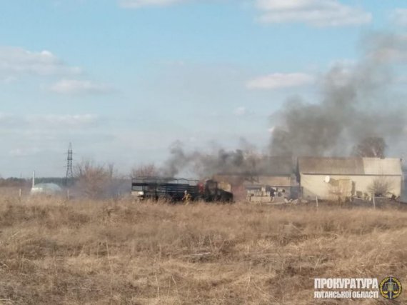 Знищена українська вантажівка у якій загинув сержант Сергій Руських