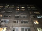 У Києві з вікна багатоповерхівки  випав   53-річний чоловік