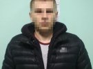 В Киеве вооруженная 20-летняя женщина вместе со знакомым ограбила своего бывшего сожителя