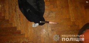 У Харкові  під час конфлікту 37-річний чоловік зарізав 58-річну матір