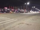 У Вінниці  «швидка» після зіткнення з мікроавтобусом впала на легковик