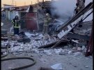 На території гаражного кооперативу на вулиці Крайній у Києві сталася пожежа із вибухом. Постраждав 33-річний чоловік