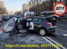 У Києві автомобіль служби таксі потрапив у смертельну аварію