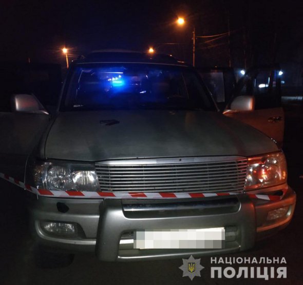 На Днепропетровщине в багажнике Toyota Land Cruiser нашли застреленным оперуполномоченного Никопольского отдела полиции