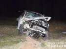 В Винницкой области 16-летний за рулем Lexus слетел в кювет. Двое пассажиров погибли