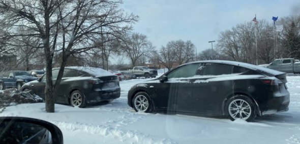 Tesla Model Y получила систему подогрева