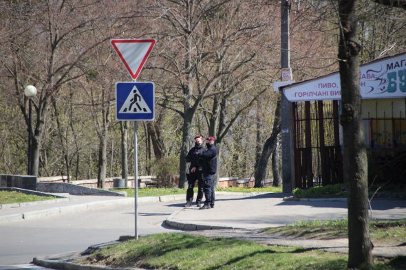 Парки та сквери патрулюють спецпризначенці