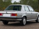 Данець продає BMW 325iX E30, яка з 1986 року має пробіг менше 900 км