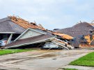 На південному сході США серія торнадо завдала "катастрофічних" збитків: штат Луїзіана.