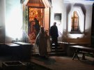 Великодня служба в полтавській Спаській церкві УПЦ