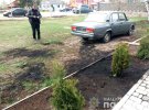 В Ровенской области мужчина облил бензином и поджег полицейский автомобиль