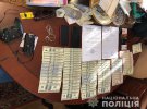  На Київщині затримали   банду діючих правоохоронців, які викрадали людей та вимагали гроші