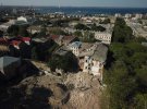 В Одессе в результате обвала стены в 5-этажном доме разрушены три квартиры и заблокировано движение одного из троллейбусов