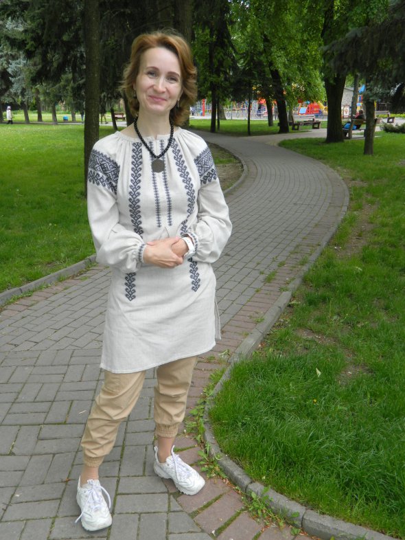 Анастасія Фоміна: "Має бути свято вишитої сорочки, а не вишиванки"