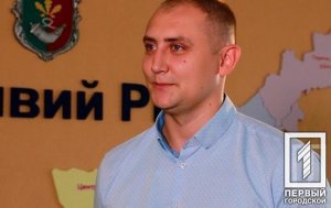У Кривому Розі дівчина підстрелила співробітника прокуратури Олексія Пипку. Його доставили в лікарню у важкому стані